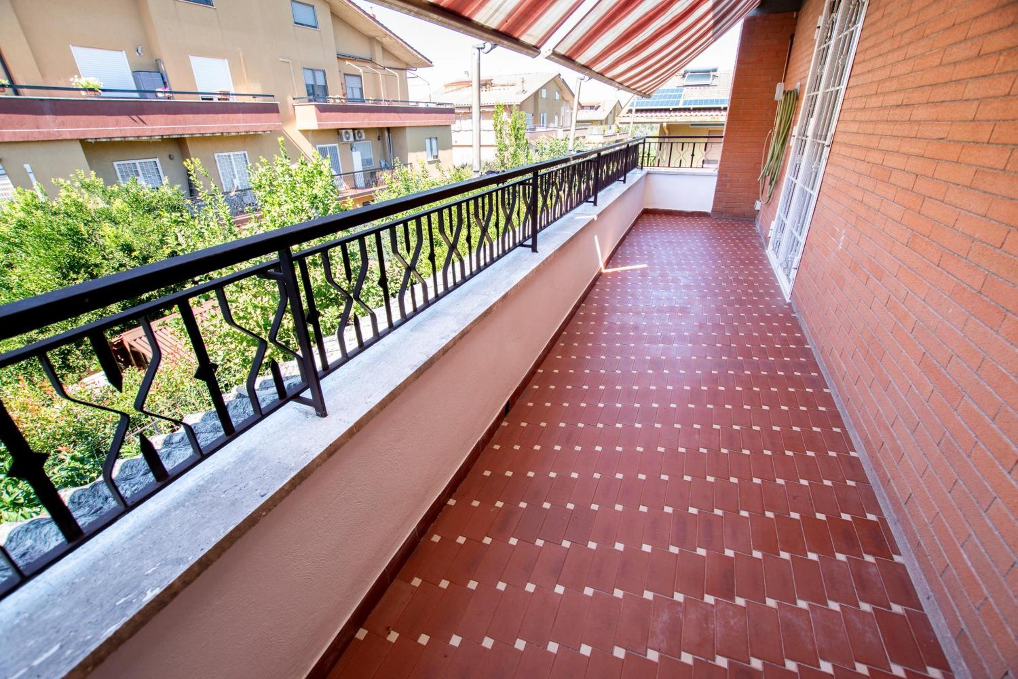 Apartamento Attico Appia Antica Ciampino Aeroporto Santa Maria delle Mole Exterior foto